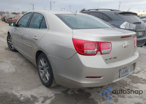 2015 Chevrolet Malibu 1Lt из США, поврежденный, VIN 1G11C5SL5FF198752